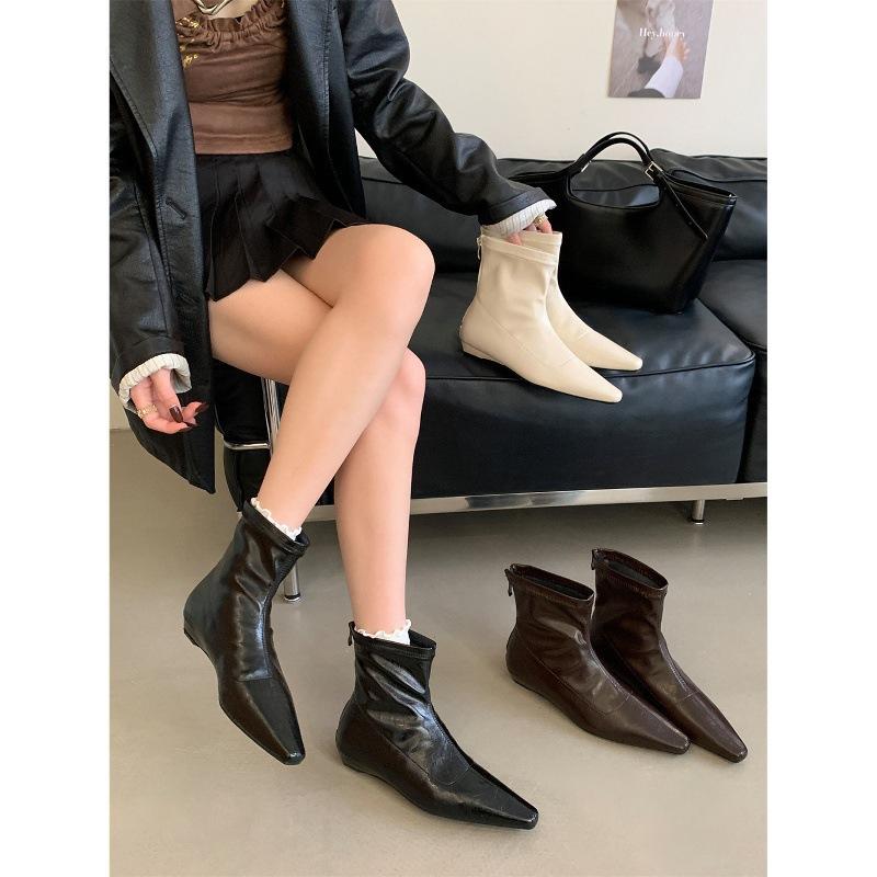 2025 Autumn New Pointed Flat Platform Short Boots Women's Versatile Fashion Thin Boots Low Heels Socks Boots Single Boots