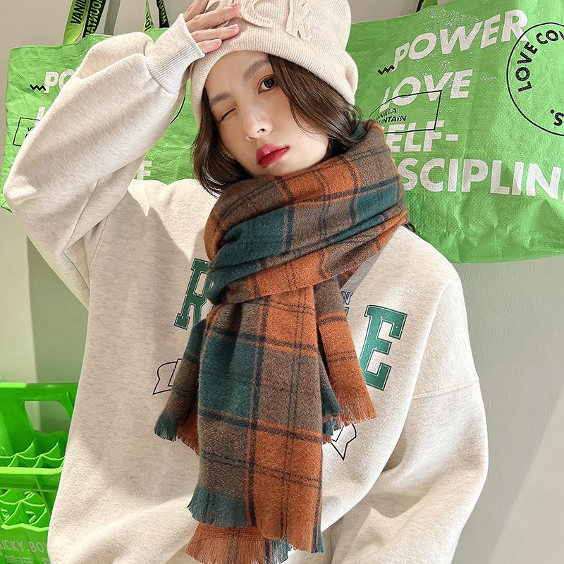 Sciarpa scozzese alla moda da donna autunno e inverno dolce sciarpa scozzese in finto cashmere addensata sciarpa invernale da donna