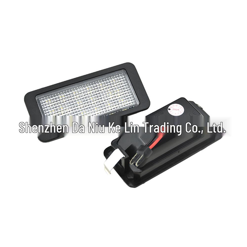 

SEAT Ibiza MK4 (6J/6P) 5-Door License Plate Light (2008-2016)