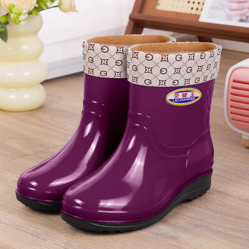 New women's rain shoes fashionable shallow mouth anti-skid medium tube rain shoes warm kitchen shoes boots rubber shoes