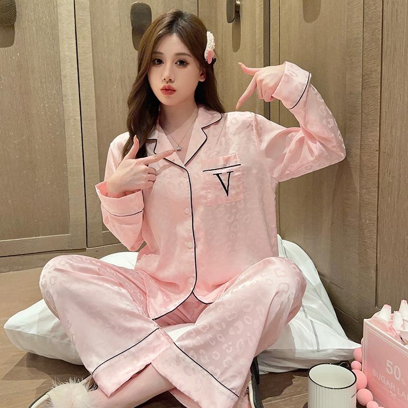 New pajamas women's ice silk thin summer silk jacquard long-sleeved high-end sense can be worn outside loungewear suit