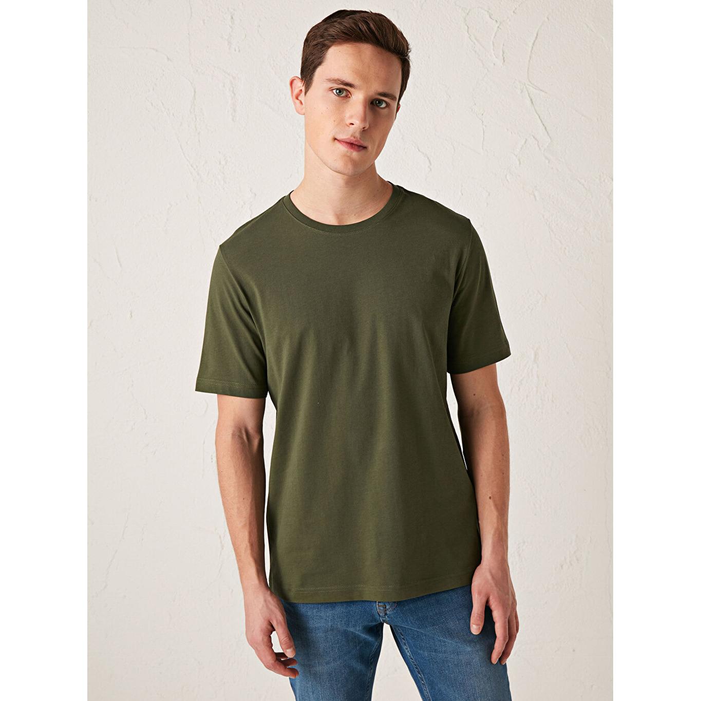 

Базовая хлопковая футболка с круглым вырезом и короткими рукавами цвета хаки