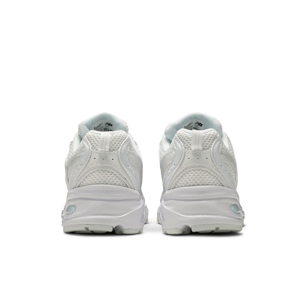 New Balance 530 'White Silver Metallic' (Unisex) White / Silver Metallic Running Shoes MR530FW1