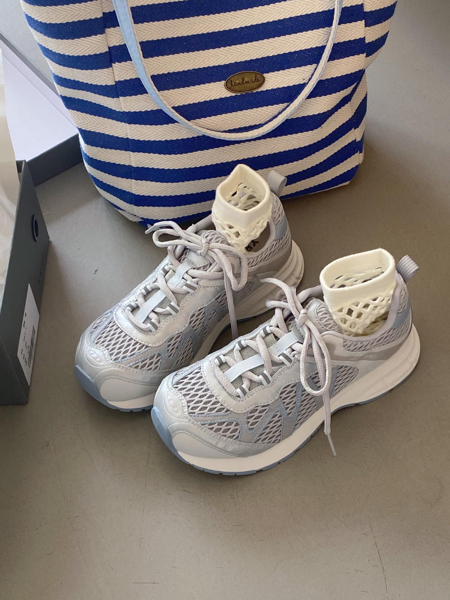 

Summer mesh breathable dad shoes women 2025 new sports mountaineering jogging lightweight breathable casual sports shoes 40 синий