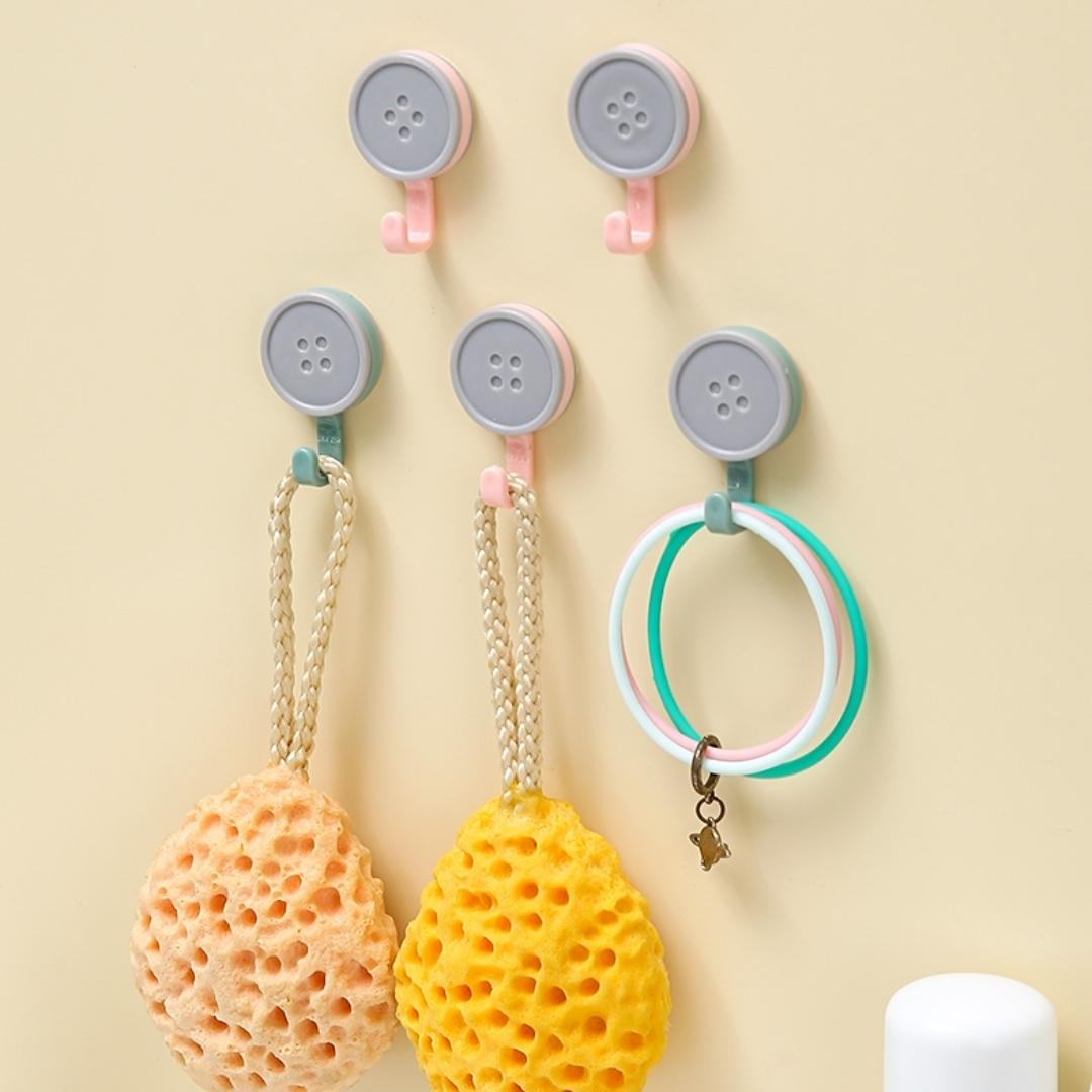 

10 Pcs Randomly Mixed Colors New Multi-function Hooks Pattern Button Shape Hook The Middle Part CanBe Rotated And Adjusted