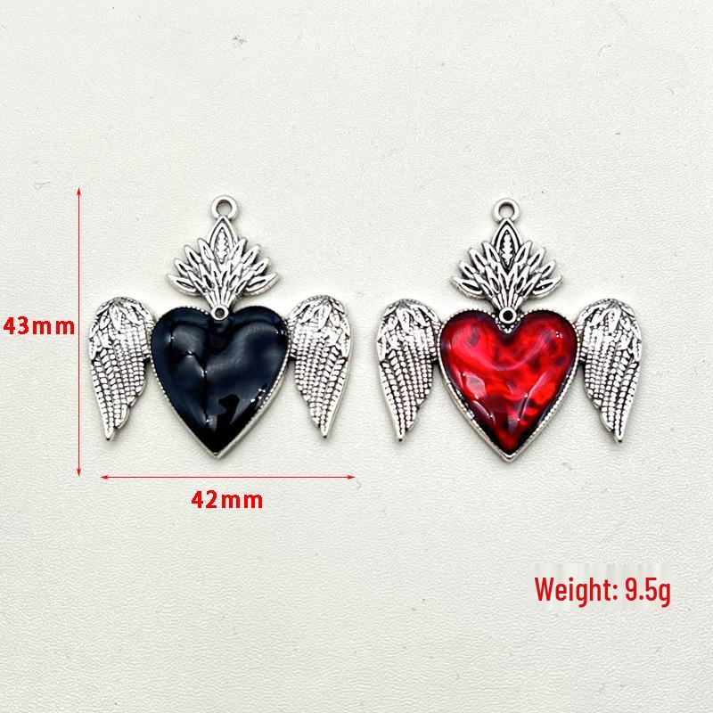 Retro Gothic Winged Heart Earrings & Necklace Set