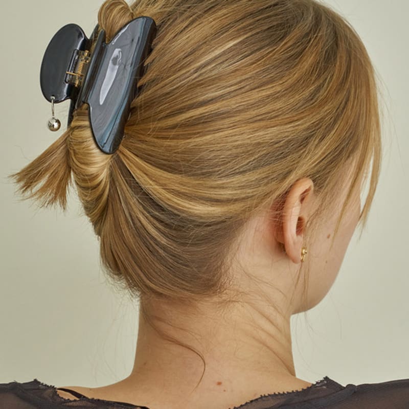 

Ssecondo Mini crescent hair bell claw clip_3 colors Glossy black