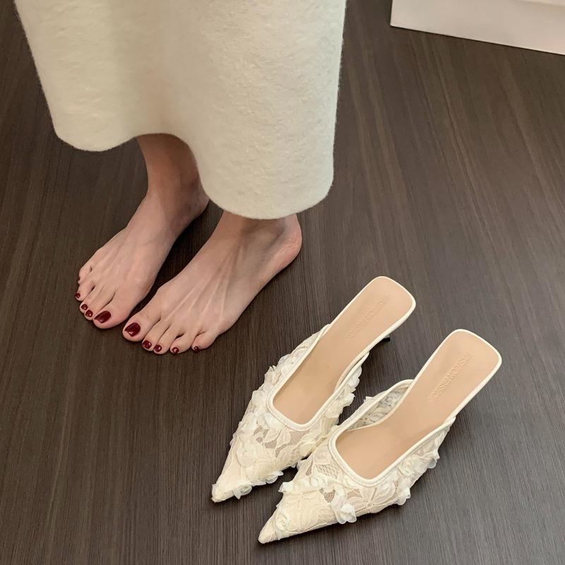 Fashion Temperament Pointed Head Half Slippers Women's New Outer Wear Gentle Bag Head High Heel Mesh Flower Bud Sandals