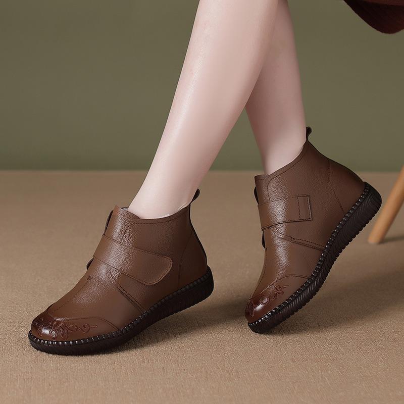 Mamas Winter-Baumwollschuhe sind aus echtem Leder, Wolle, rutschfest und warm, flachsohlige, dick gefütterte Mittel- und Alt-Oma-Kurzstiefel mit weicher Sohle.