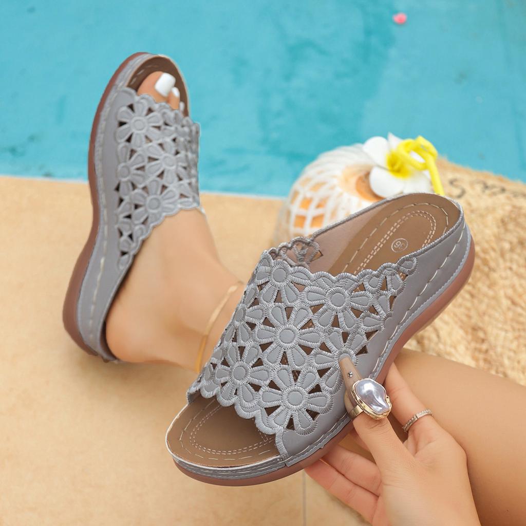 Large Size Sandals Summer New Simple European And American Flowers Hollow Middle Heel Women'S Wedge Heel Slippers