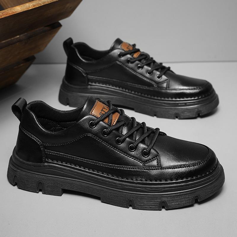 

2025 spring trend tooling shoes retro casual men s small leather shoes British low-top little Martin boots 44