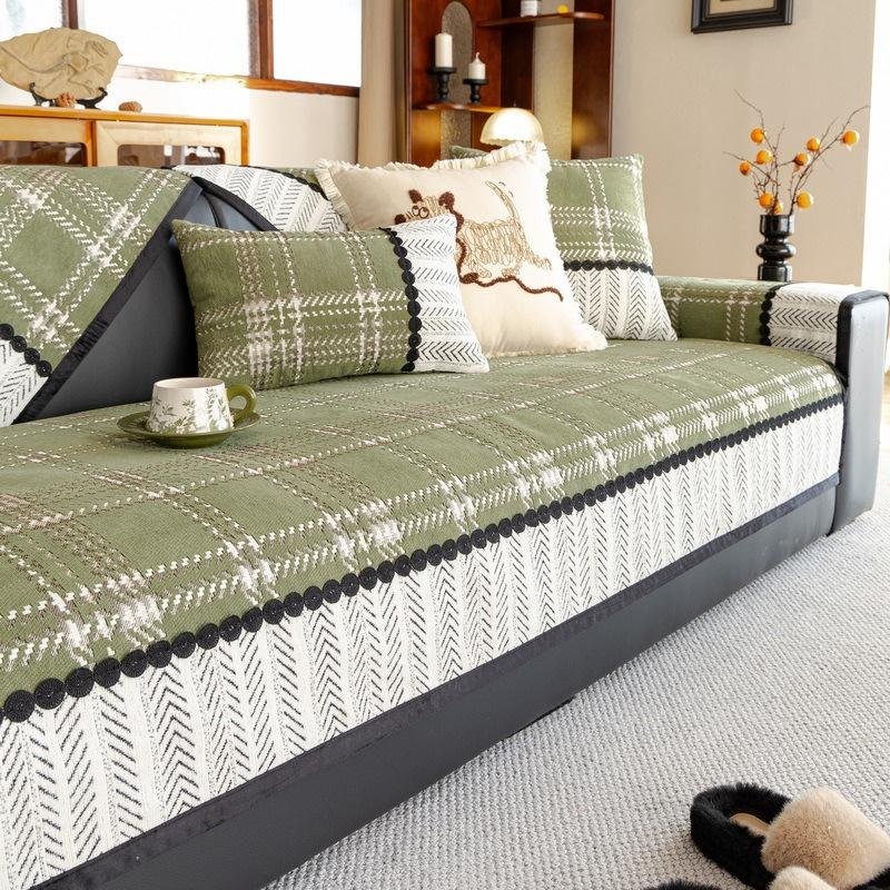 

1PC Plaid Chenille Sofa Seat Cover for Living Room Anti-Slip Dust-proof Sofa Towel Anti-cat Scratch Couch Slipcovers Funda Sofá A 70x70cm 1pc