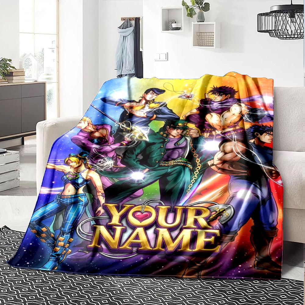 Couverture en Flanelle Personnalisable Nom Anime JJBA Impression Haute Qualité Chaude Confortable Couverture Toutes Saisons Parfaite pour Cadeaux Décoration Intérieure