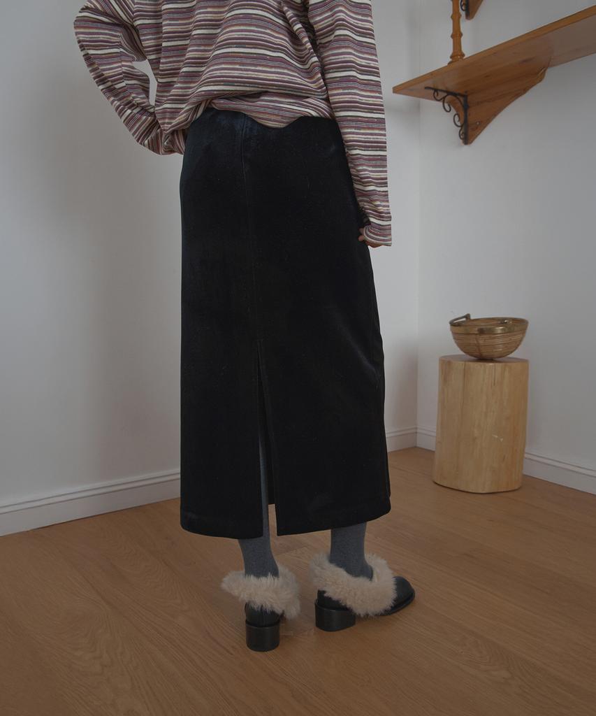 Poeteuseoul Velor Long Skirt_Black