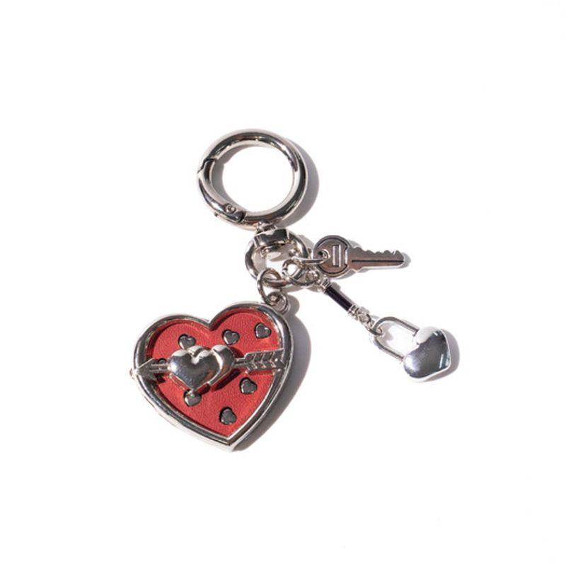 

eldoodle heart pendant keychain No gift wrapping