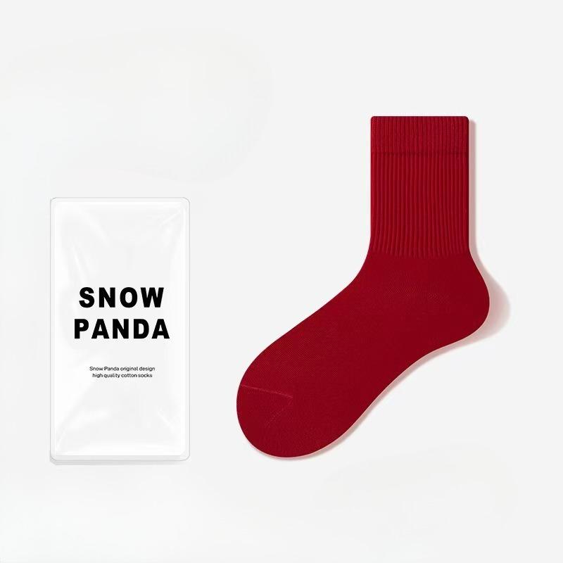 Autumn and Winter Bright Red Socks for Women, Solid Color Mid-calf Socks for Men, Bright Red Socks Full of Good Fortune for The New Year