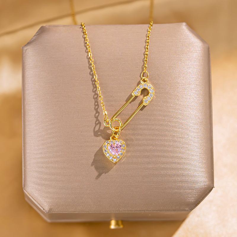 Golden Luxury Diamond Titanium Steel Necklace Women Fashion Slim Waist H Pendant Collarbone Chain
