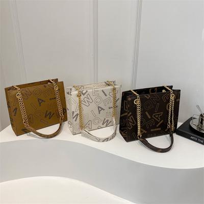 Dámske kabelky – Tašky přes rameno