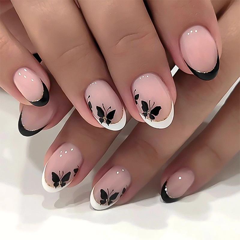 24 Pcs Black Polka Dot Short Round Fake Nails Simple Wearable French Tip Press On Manicure Set For Women
