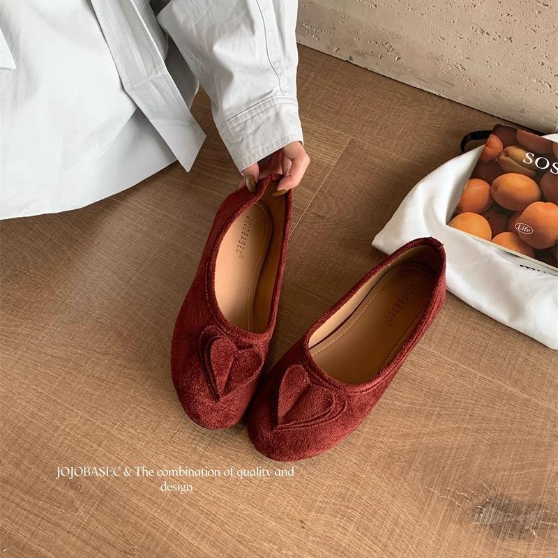 

Korean retro niche flat-soled single shoes women s 2025 early autumn new shallow mouth gentle evening wind soft-soled ballet shoes 39