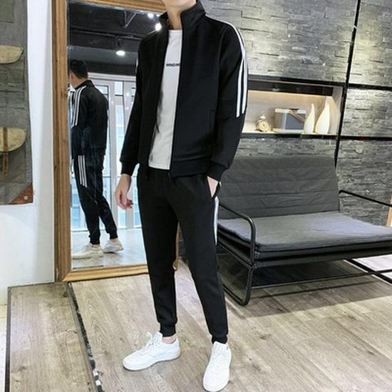Trendy Unisex Sports Suit: Stand-up Collar Cardigan & Sweatshirt, Ideal for Spring/Autumn, Two-Piece Set, Customizable.