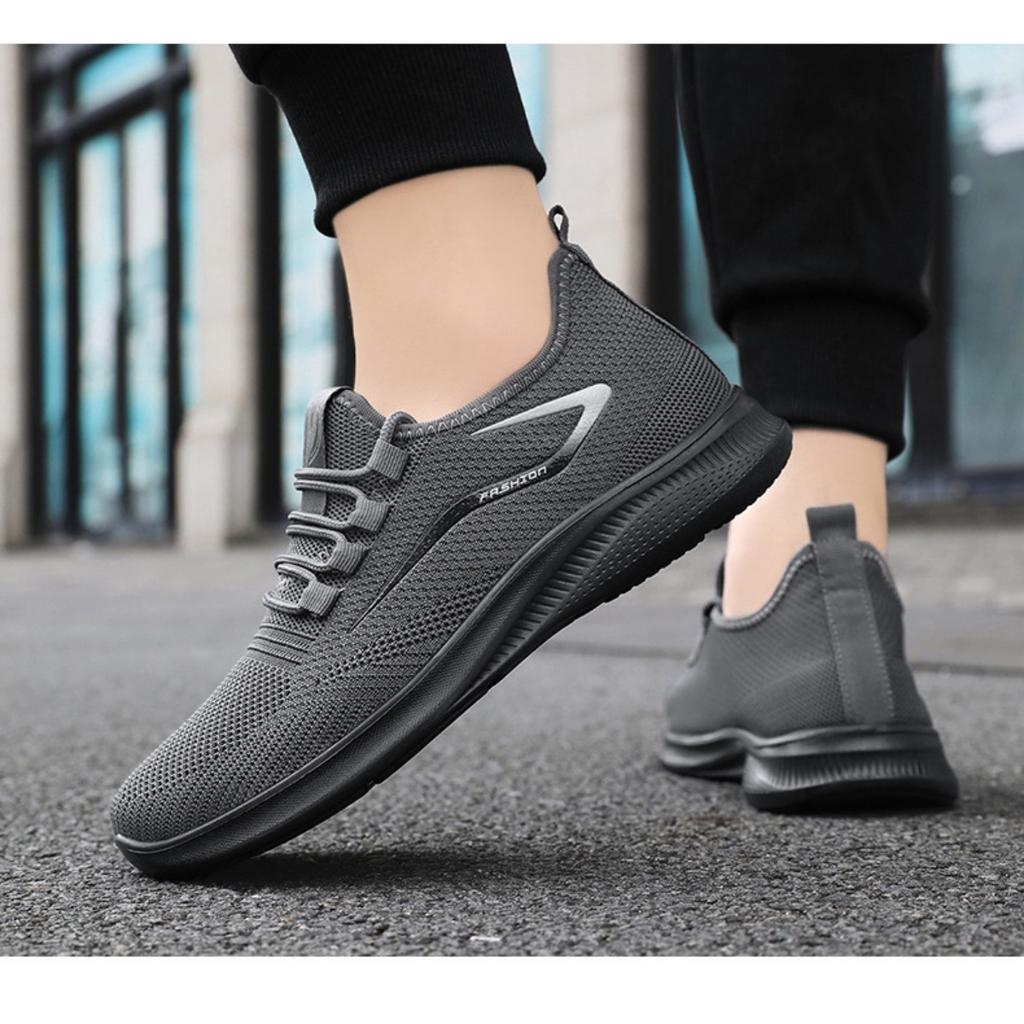Schuhe Herren Frühling Neue Große Herrenschuhe,Sneakers Casual Trainer,atmungsaktive Nicht Stinkende Fuß Laufschuhe