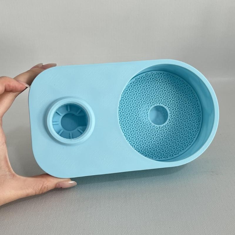 Convenient Pet Water Dispenser Watering Bowl For Small Animals AntiSlip Base Water Fountain for Mineral Water Feeding