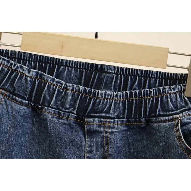 Korean Style Plus Size Slim Fit Jeans For Women With Rhinestone Patchwork