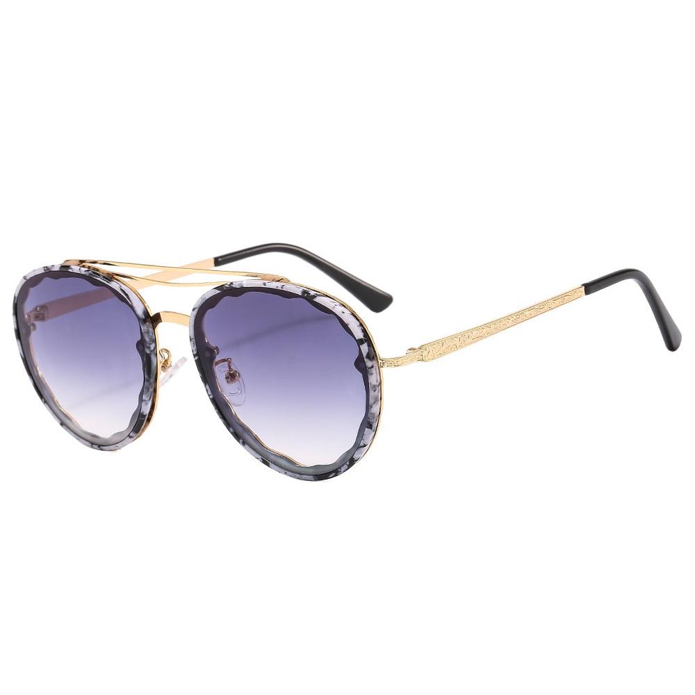 New Fashion Pilot Sunglasses Women Men Luxury Sun Glasses For Female Vintage Lady Gradient Shades Uv400 Oculus