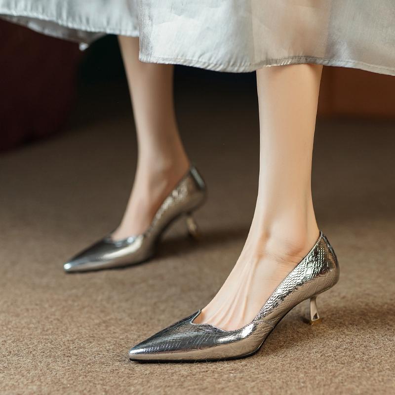 Fashion Women's new pointed leather minimalist banquet high-heeled plus size work shoes princess shoes wedding shoes