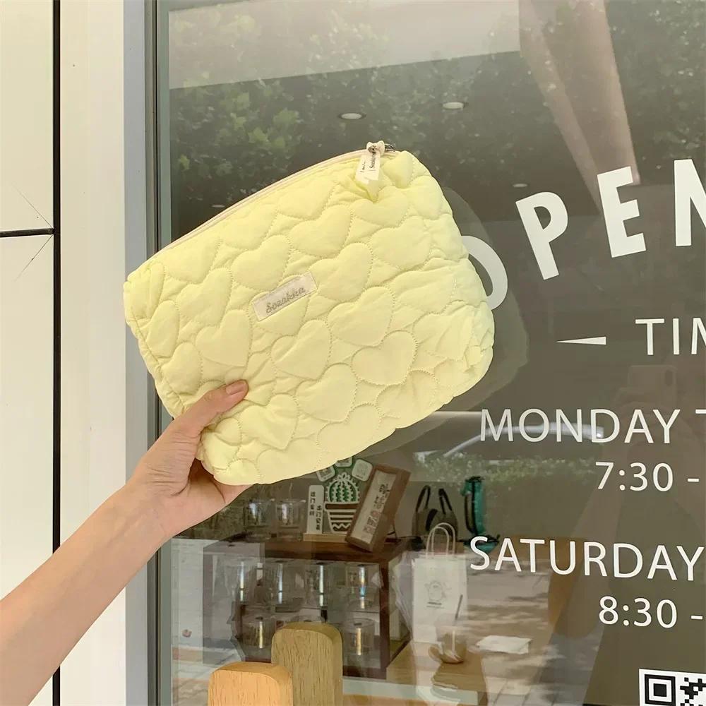 New Flower Pattern Women Makeup Bag Toiletries Cosmetic Organizer Zipper Bag Travel Wash Pouch Cosmetic Bag Female Make Up Bags