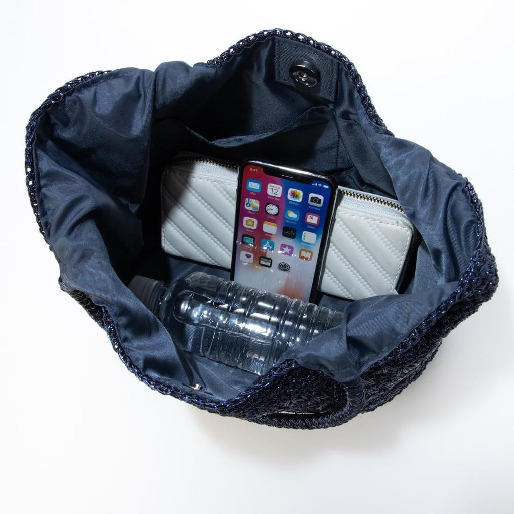 Metallic cord pattern knit tote bag