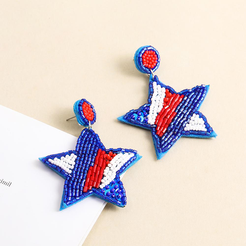 American Flag Earrings for Women Beaded Cactus Popsicle Star Flag Dangling Drop Earrings Vote Independence Day Patriotic Earring