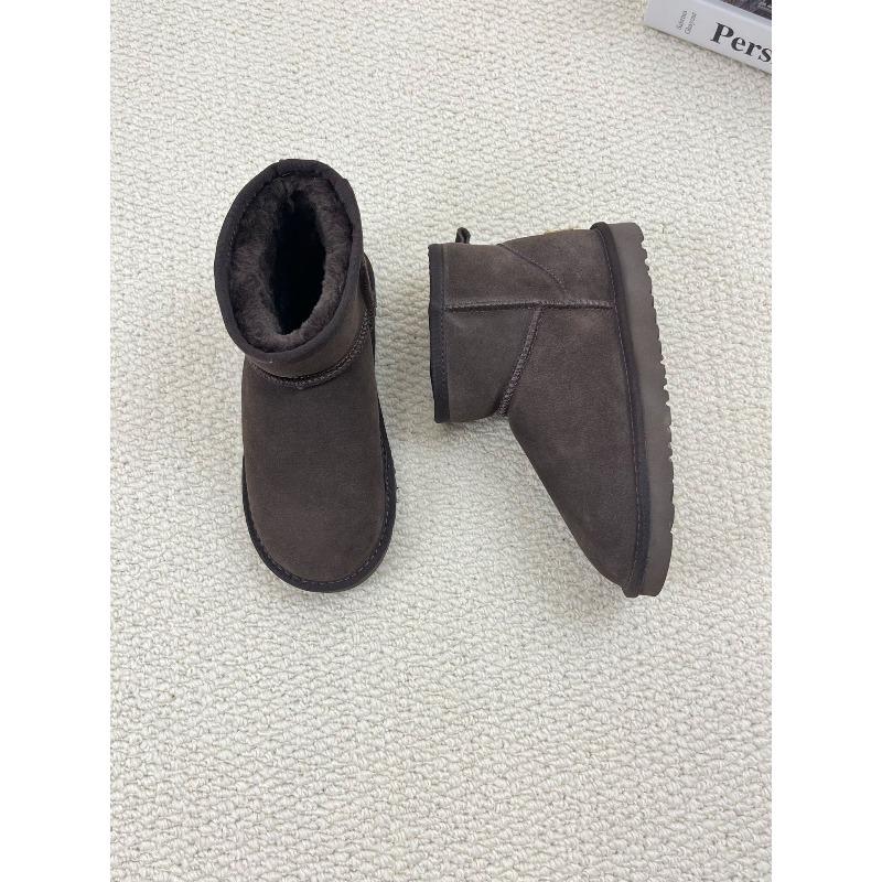 Zapatos bajos de cuero nuevos zapatos perezosos botas de nieve moda de invierno versátiles zapatos de mujer cálidos y cómodos