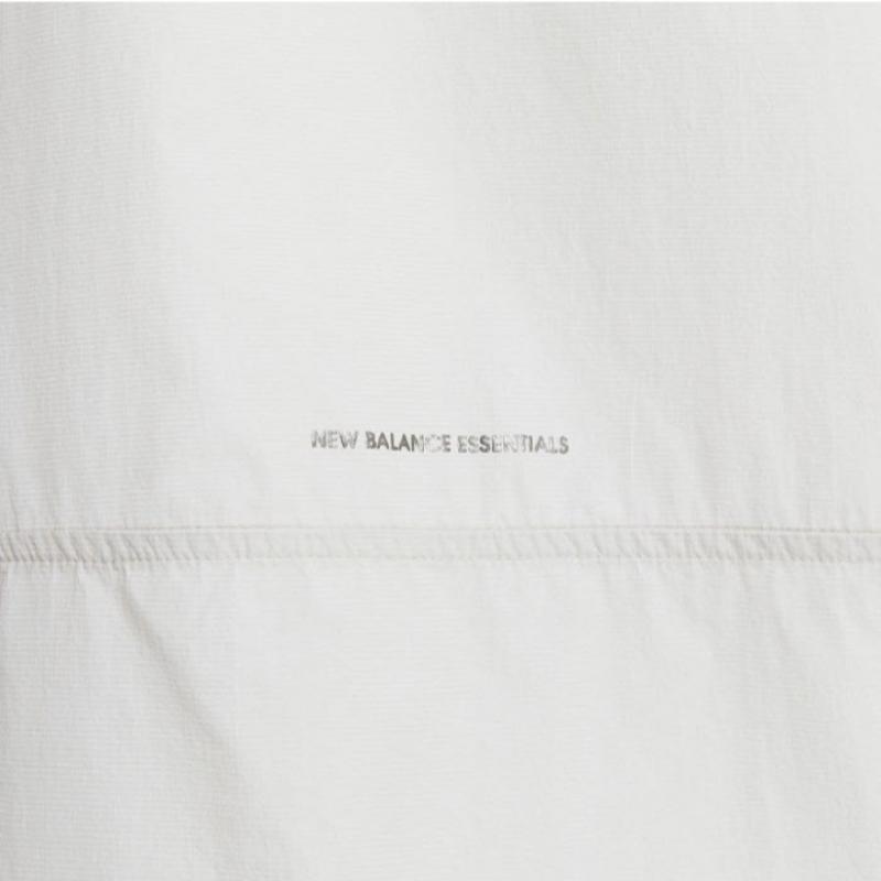 New Balance Windschutzscheibe Lqj Nbnae21013 36 Uni Essential Small Logo Leichte Windschutzscheibe