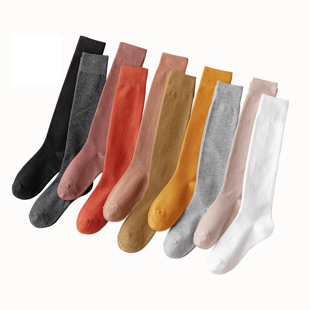 Women's Korean-Style Knee-High Black and White Slimming Cotton Socks