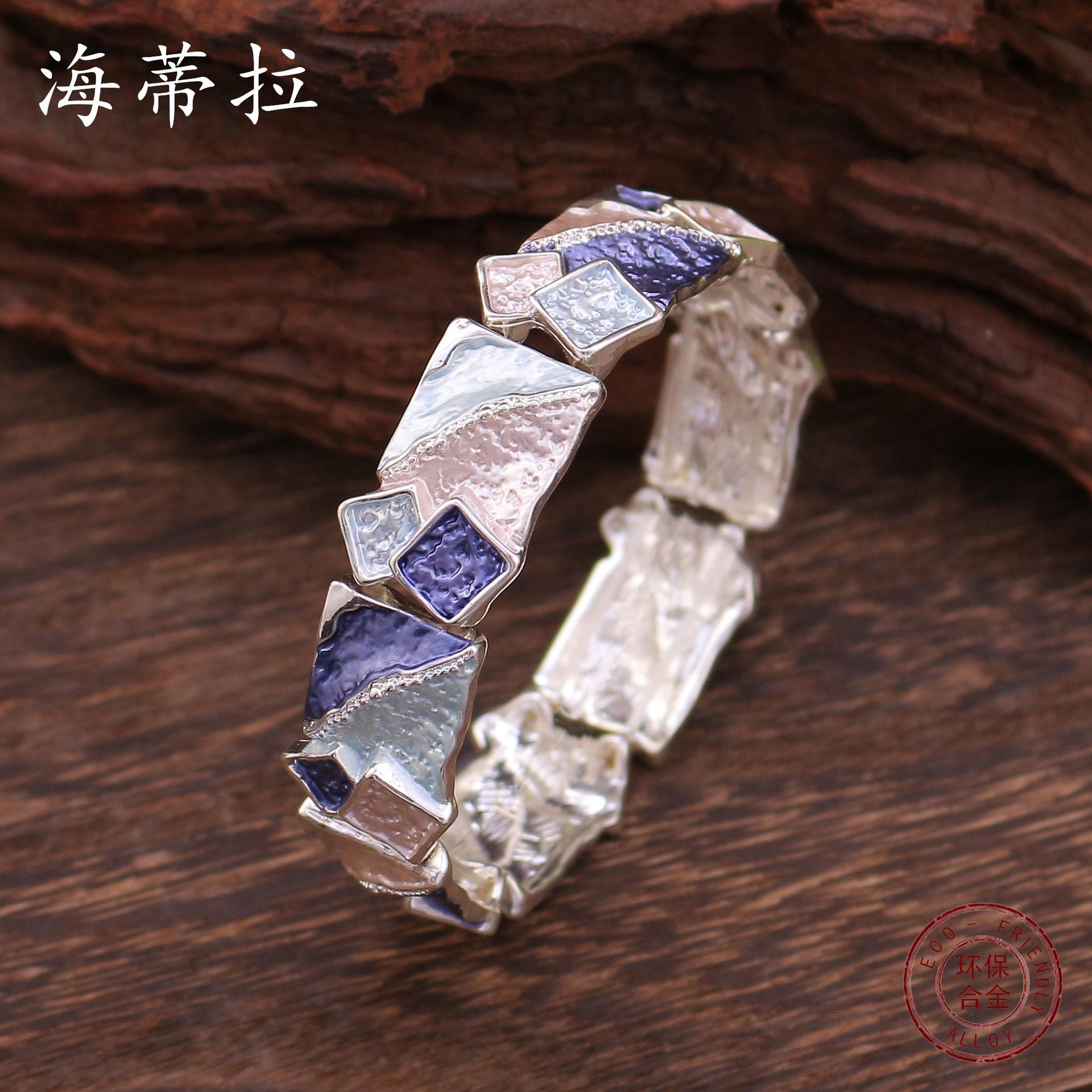 

Новый эмалированный цветной квадратный геометрический эластичный браслет, женский простой и изысканный браслет из неровных квадратов