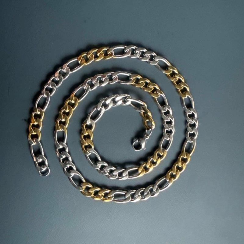 Elegant Women's T-Shaped Titanium Steel Necklace - Light Luxury Style Clavicle Jewelry