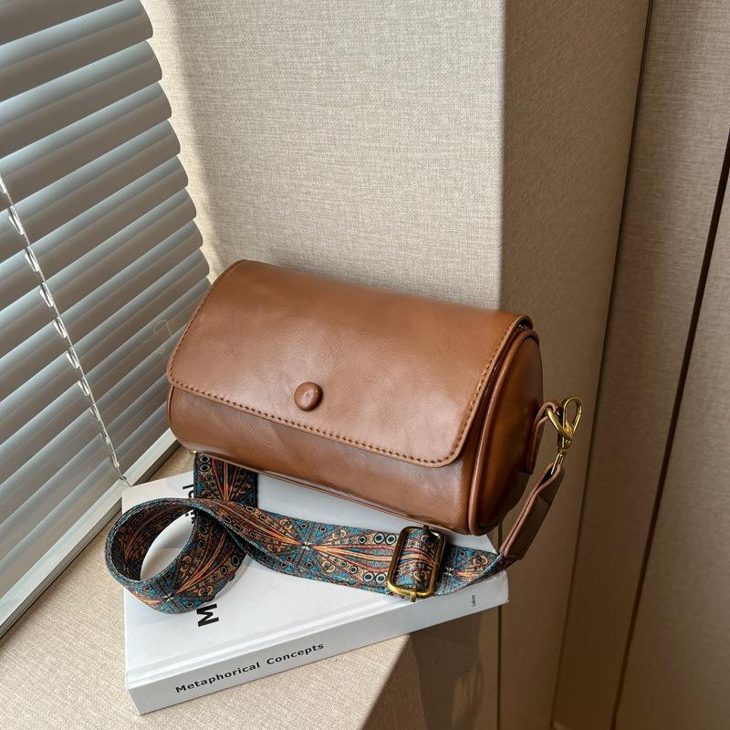 New Retro Small Bag Niche Design Spring Versatile High-end Broadband Shoulder Messenger Bag Cylinder Bag