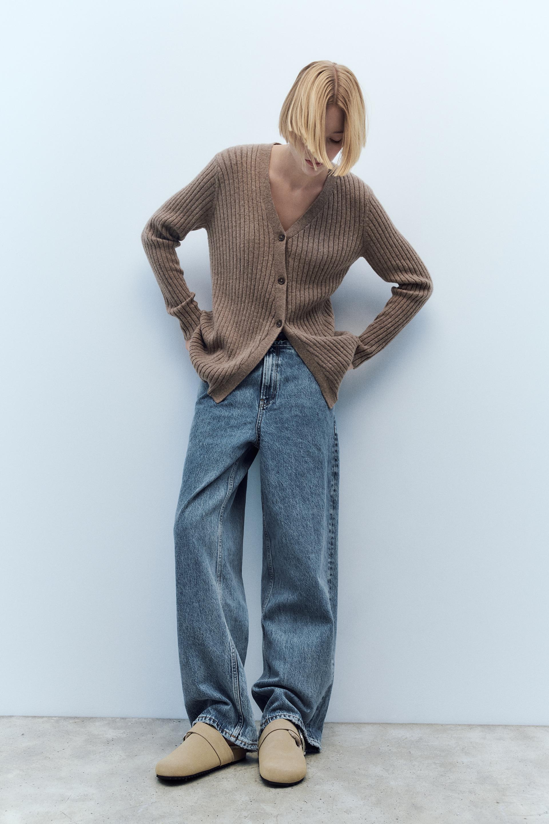 

КЛОГИ ИЗ ИСКУССТВЕННОГО МЕХА ИЗ ЗАМШИ