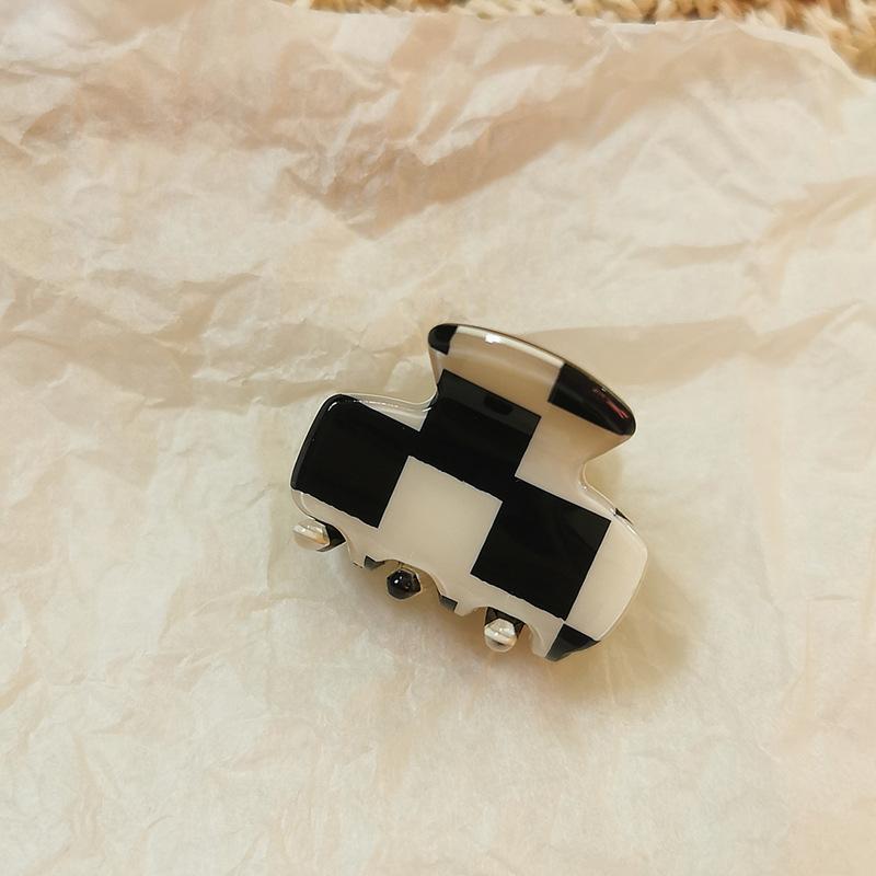 Korean Crab Hair Clip Women Acetate Hair Clips Cute Small 2.5cm Plaid Claw Clip Girls Hair Barrettes Hair Claw  Hair Accessories