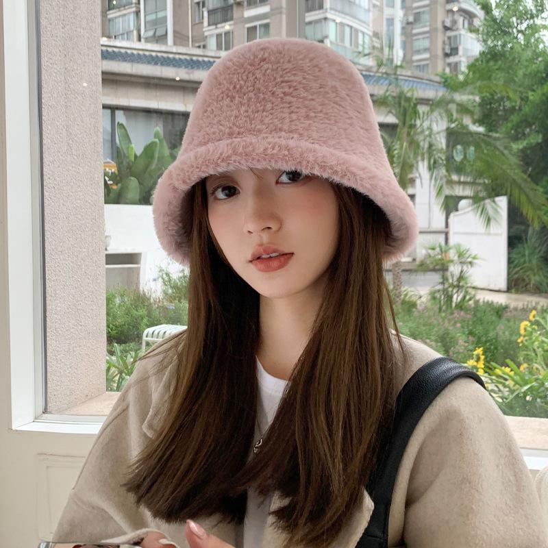 

Шляпа женская зимняя новая плюшевая панама теплая имитация норки модная универсальная панама One Size