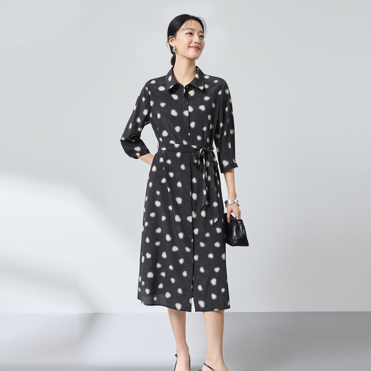 

Mulberry Silk Heart Print Lapel Dress - 2026 Spring Style, Waist-Cinching Skirt, Elegant Design (2609) Large