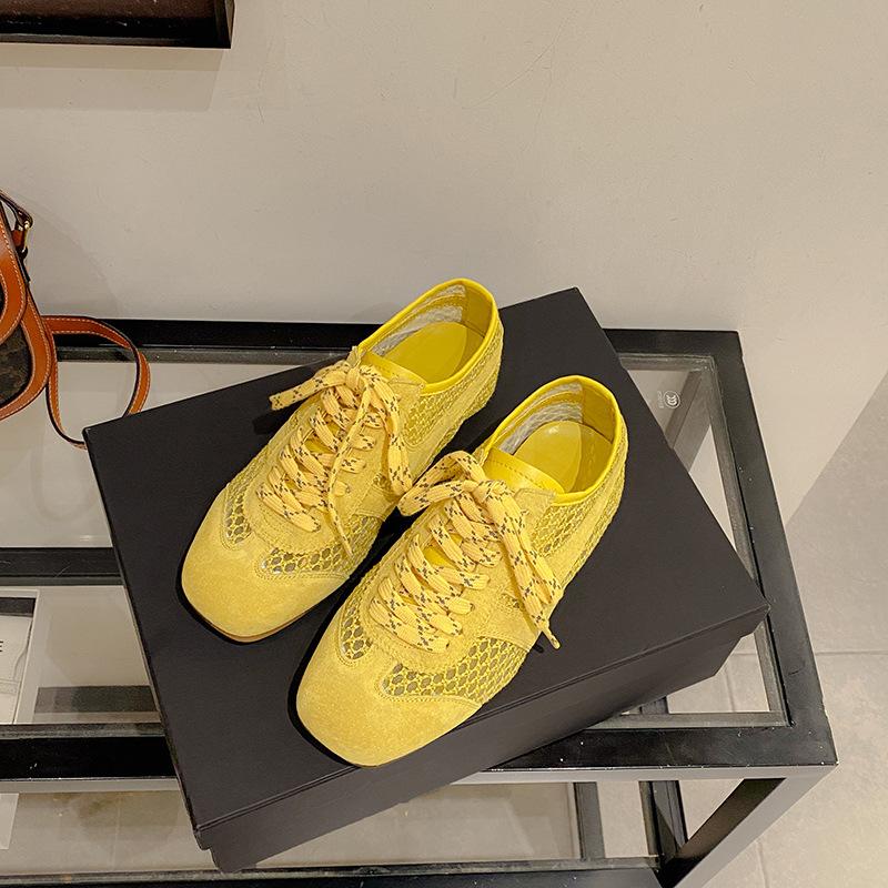 

Leather mesh hollow breathable German training shoes women s 2025 summer new retro versatile flat-bottomed casual sports shoes 40 жёлтый