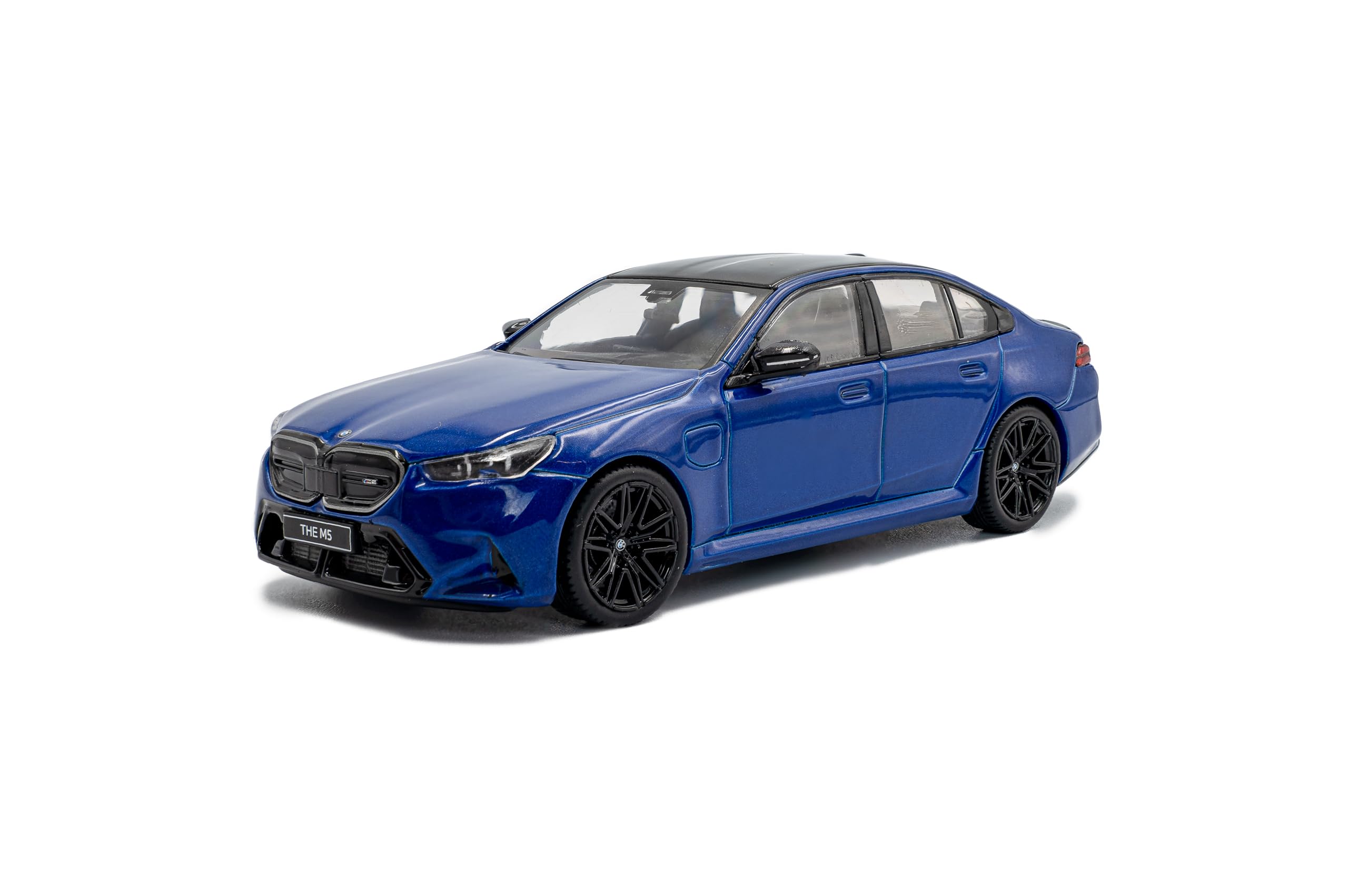 SOLIDO BMW G90 M5 Sedan 2024 Finished Model S4317551 1/43 (Blue)
