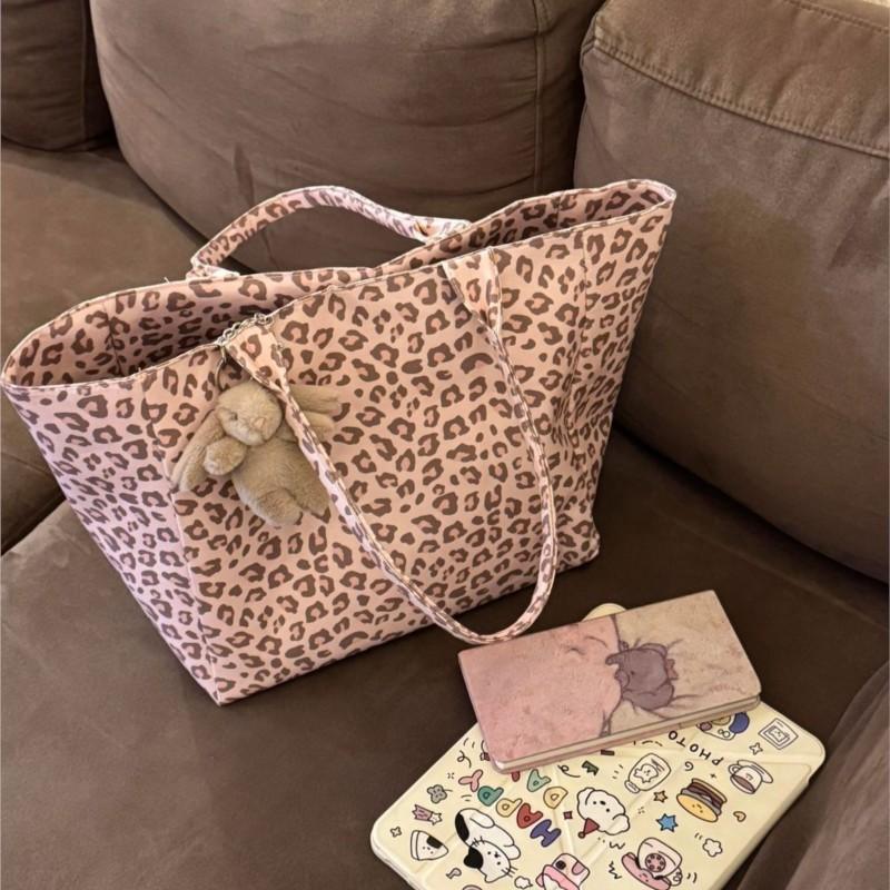 Hot Girl Sweet Cute Pink Leopard Handbag Women Large Capacity Canvas Shoulder Bag Ladies Everyday Commute Versatile Underarm Bag