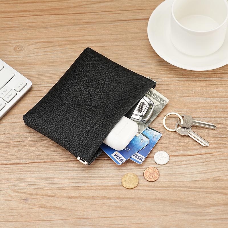 Lychee Pattern Mini Coin Purse: Women's Spring Closure Pouch for Coins, Keys, Cards, and Lipstick.