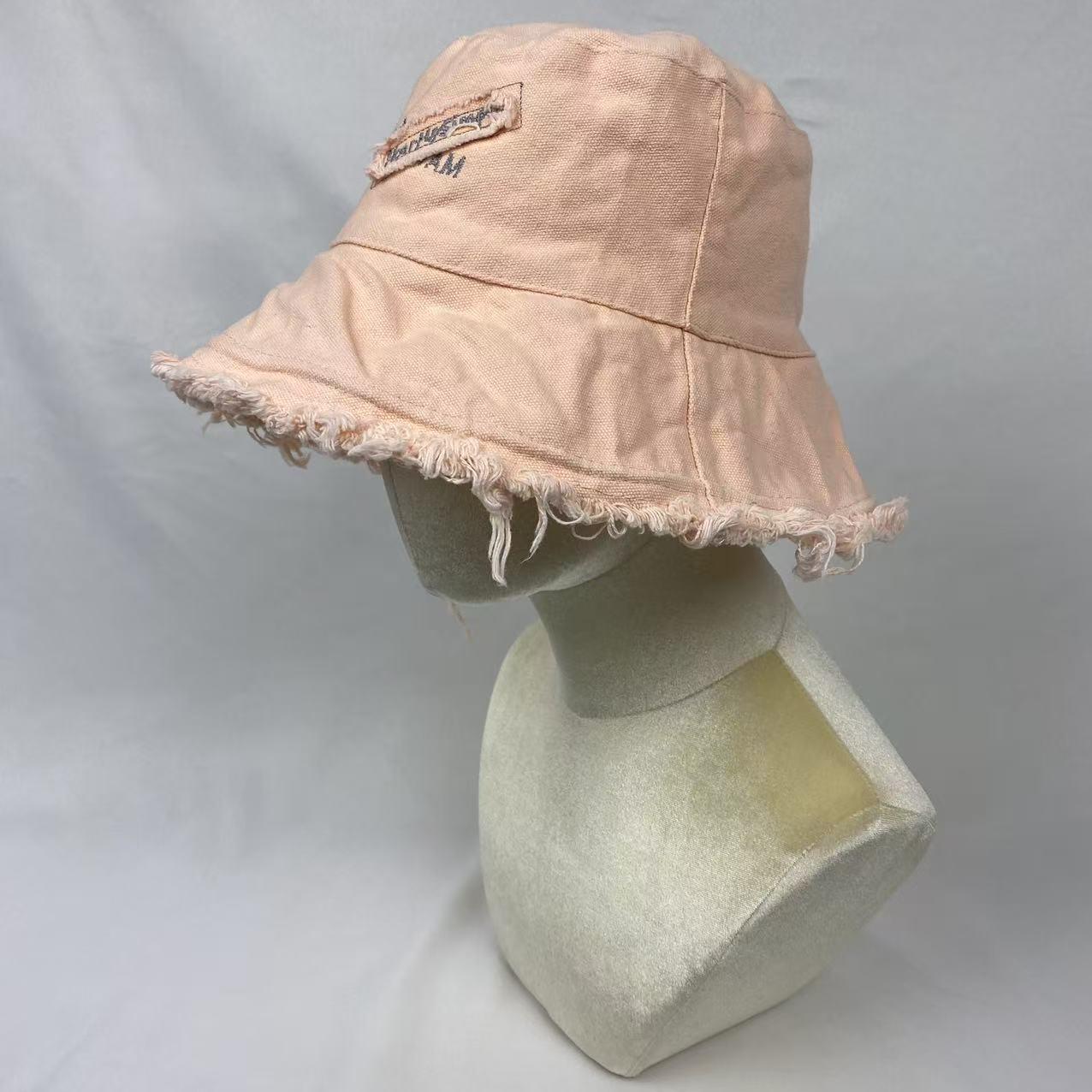 

Unisex Distressed Embroidered Bucket Hat with Frayed Edge - Trendy, Personalized Fisherman Sun Hat рожевий