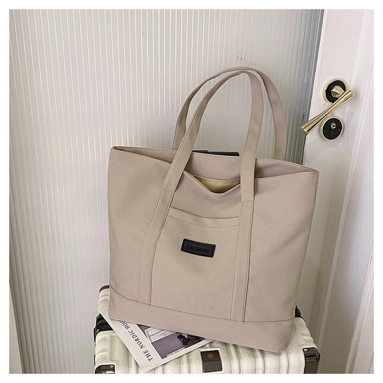 Stylish Large Capacity Canvas Tote Bag For Women Soft And Trendy Streetwear Bag