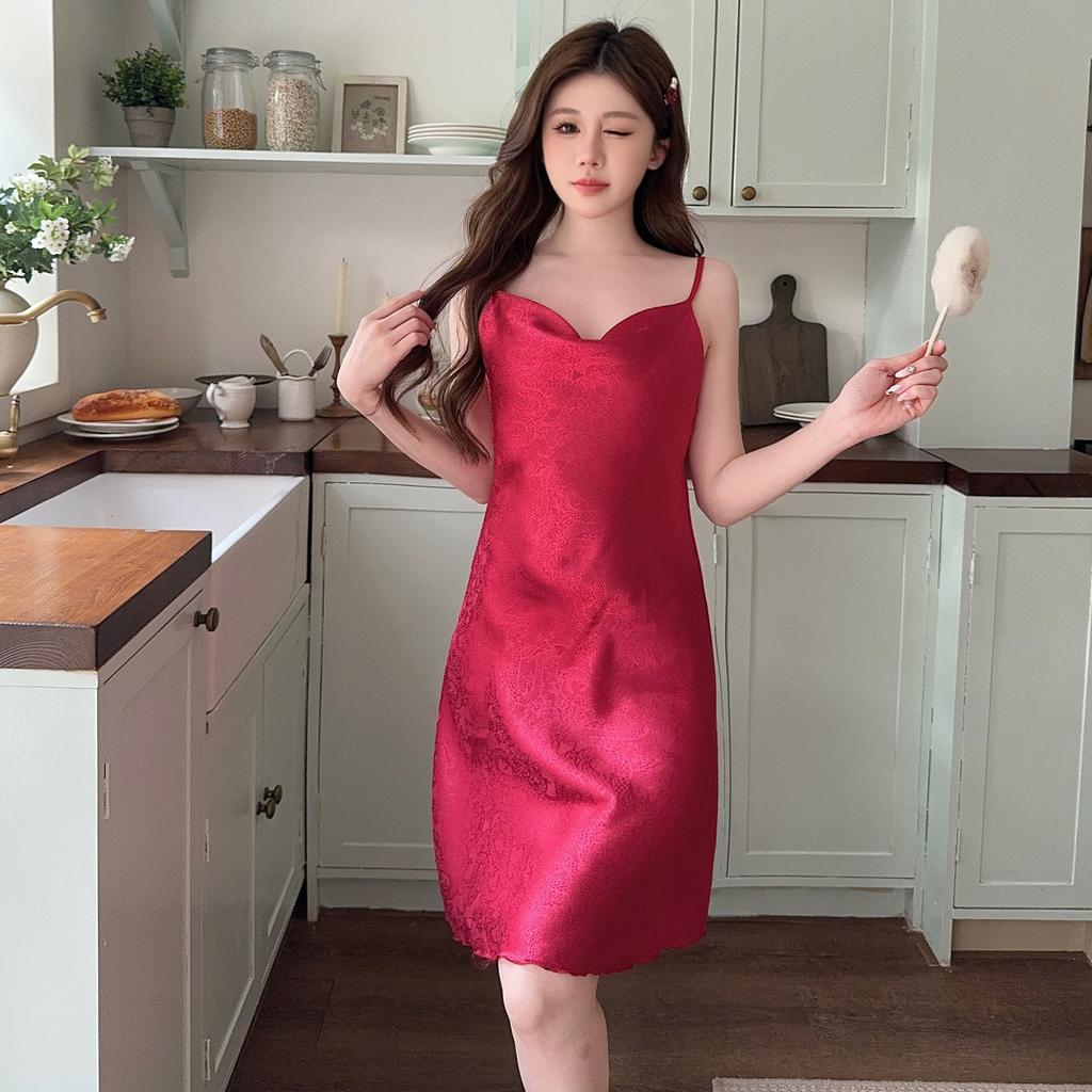 Nowa letnia fioletowa jedwabna koszula nocna damska dopasowana Elegancka żakardowa jednokolorowa Seksowna sukienka na ramiączkach Wygodna bielizna nocna odzież domowa